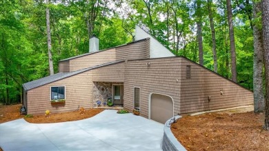 Highland Lake Home For Sale in Roswell Georgia