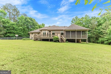 Set on 25 beautiful acres in the heart of Madison, GA, this - photo 37