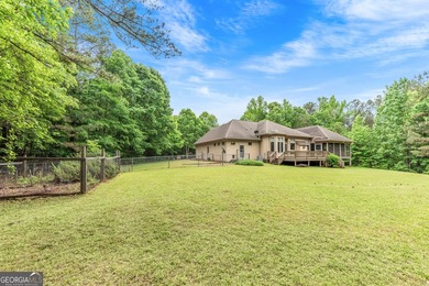 Set on 25 beautiful acres in the heart of Madison, GA, this - photo 38