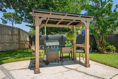 UPDATED TIGER POINT POOL HOME - NEW ROOF & HVAC 2025 Enjoy - photo 10