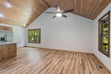 BRAND NEW CONSTRUCTION! A new home by one of Murphy's best home - photo 6