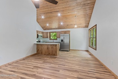 BRAND NEW CONSTRUCTION! A new home by one of Murphy's best home - photo 7