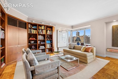 Perched high above Greenwich Village's Gold Coast, this - photo 1