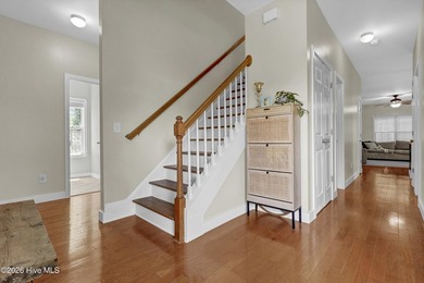 Welcome to this beautifully designed 4-bedroom, 3-bathroom home - photo 6