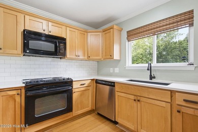 Welcome to effortless coastal living in one of Wilmington's most - photo 4