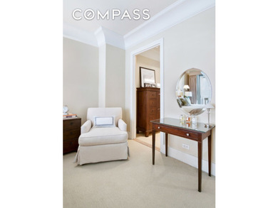 Rare & Luxurious Corner 1-Bedroom with Private Balcony at The - photo 7