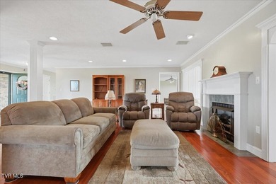 Patriot Hills Golf Course home!!! Immaculate home and first time - photo 17