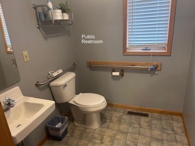 Well maintained medical office, previous dental office. 1383 - photo 26