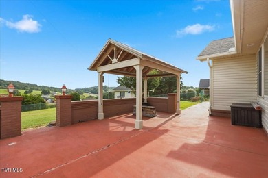 Patriot Hills Golf Course home!!! Immaculate home and first time - photo 35