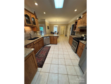 Beautiful all brick ranch home in desirable North Lincoln School