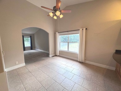 PRIME LOCATION IMPECCABLE CONDITION LAKE LIFE PERFECTION.Nestled - photo 4