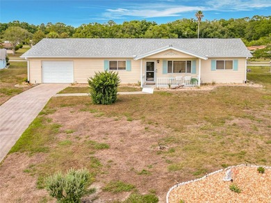 Welcome to this wonderful Gated Community! This well-maintained - photo 4