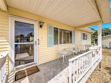 Welcome to this wonderful Gated Community! This well-maintained - photo 9