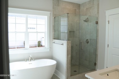 Welcome home to this newer built home. Features an open concept - photo 13