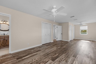 Here is the unicorn waterfront property you've been looking for! - photo 15