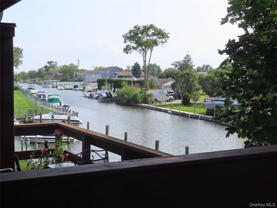 Wake up to sparkling views in this beautifully appointed - photo 16