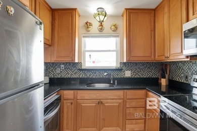 SELLER IS MOTIVATED! BRING ALL OFFERS!! This amazing newly - photo 17