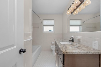 Here is the unicorn waterfront property you've been looking for! - photo 20