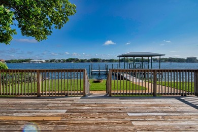 Here is the unicorn waterfront property you've been looking for! - photo 23