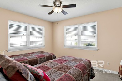 SELLER IS MOTIVATED! BRING ALL OFFERS!! This amazing newly - photo 24
