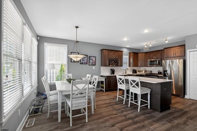 Massive house on a massive lot! Welcome to 108 & 110 21st Street - photo 28
