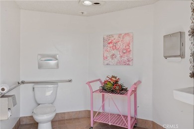 $20,000 Free Grant available!! A Private Urban Retreat with - photo 29