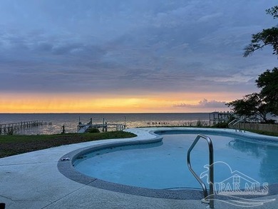 Live the Gulf Coast lifestyle every day at 4736 Hickory Shores - photo 2