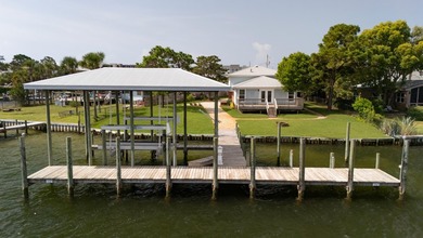 Here is the unicorn waterfront property you've been looking for! - photo 44