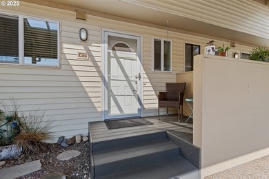 Columbia River - Multnomah County Condo For Sale in Portland Oregon