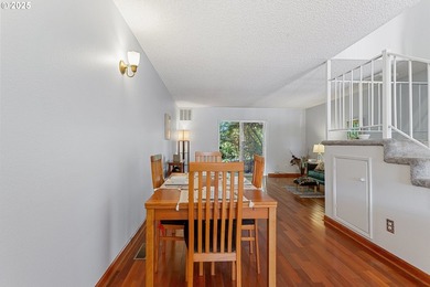 Spring is just around the corner, and this Hayden Bay townhouse