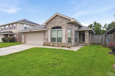 Thoughtful design and an efficient layout make this - photo 1