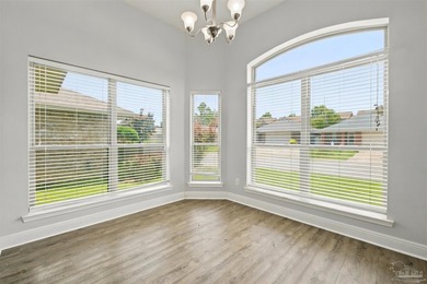 Thoughtful design and an efficient layout make this - photo 3