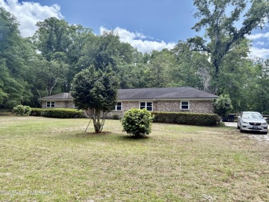 Lake Home For Sale in Green Cove Springs, Florida