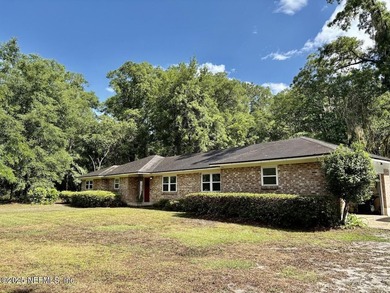 Property was off the market while the owners had a new roof - photo 7