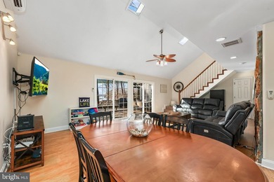 Welcome home to Lake Anna and Dukes Plantation! This stunning - photo 12