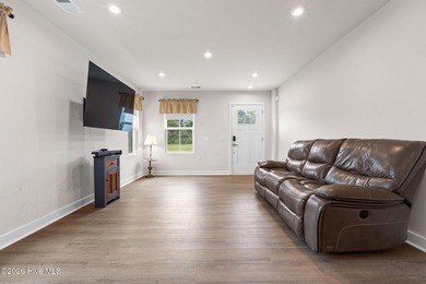 Welcome to 2042 Parow Lane NW in the Anderson Farm community - photo 5