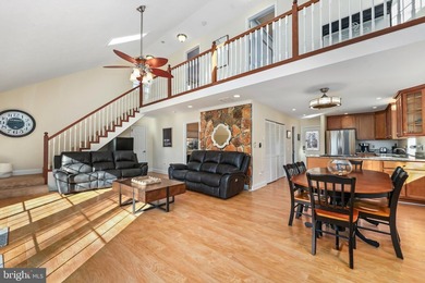 Welcome home to Lake Anna and Dukes Plantation! This stunning - photo 15