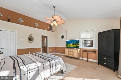 Welcome home to Lake Anna and Dukes Plantation! This stunning - photo 18