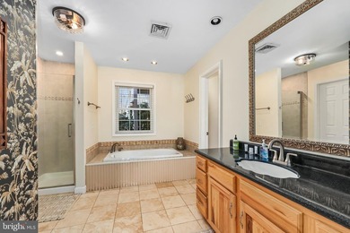 Welcome home to Lake Anna and Dukes Plantation! This stunning - photo 19