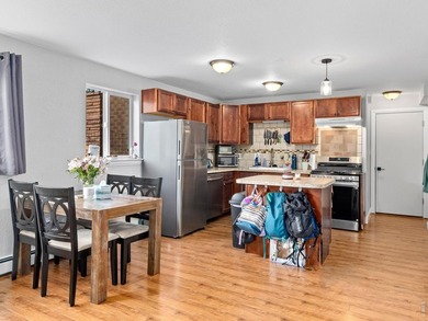 Beautifully updated ranch-style home in Estes Park, Colorado - photo 24