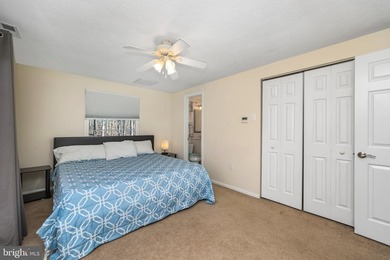 Welcome home to Lake Anna and Dukes Plantation! This stunning - photo 28