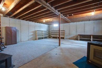 Charming 3-bedroom ranch just two blocks from Lake Pepin, with - photo 32