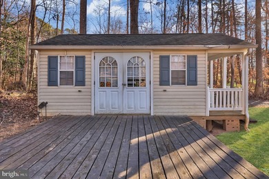 Welcome home to Lake Anna and Dukes Plantation! This stunning - photo 35