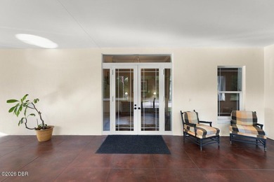 Welcome to your own private estate, where luxury, tranquility - photo 38