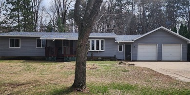 Charming 3-bedroom ranch just two blocks from Lake Pepin, with - photo 41