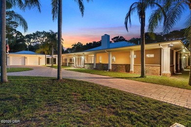 Welcome to your own private estate, where luxury, tranquility - photo 49