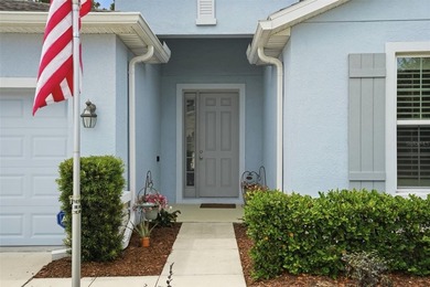 Welcome to this beautifully maintained 4-bedroom, 3 full bath - photo 2