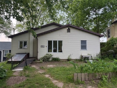 Lake Home For Sale in North East, Pennsylvania