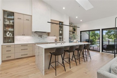 Lake Townhome/Townhouse For Sale in Prior Lake, Minnesota