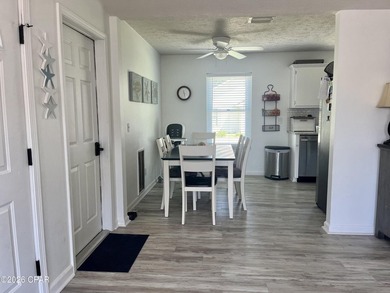 Great investment opportunity! Discover the perfect blend of - photo 3